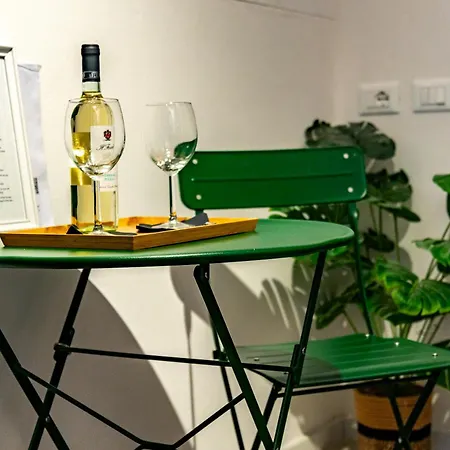 Apartment Recreate - Biennale Venice